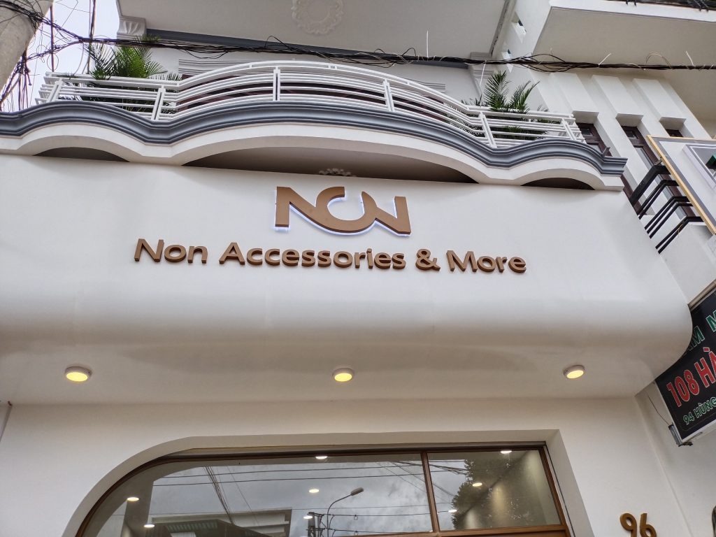 thi công bảng hiệu quảng cáo giá rẻ